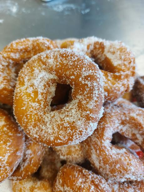 ROSQUILLAS DE NARANJA TAN PROPIAS DE LA CUARESMA Y LA SEMANA SANTA