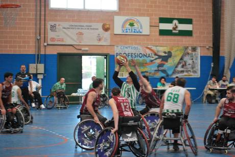 Real Betis BSR Vistazul coge carrendilla en casa