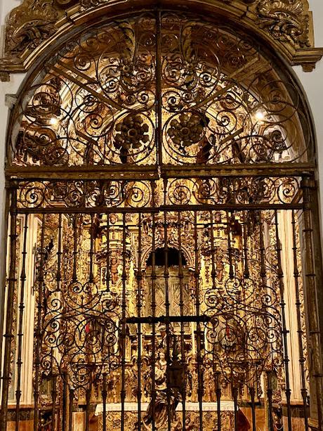 La Iglesia de Santa Catalina (21): la Capilla Sacramental (2). El Cristo del Perdón y otros elementos.