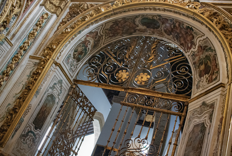 La Iglesia de Santa Catalina (21): la Capilla Sacramental (2). El Cristo del Perdón y otros elementos.