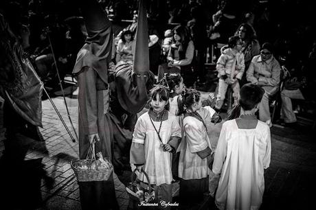 ARCHICOFRADÍA DE LA COLUMNA. MARTES SANTO EN CÁDIZ