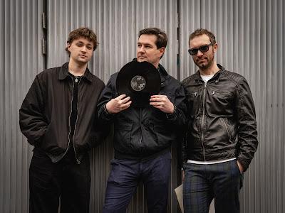 LAMOT: 'CANTOS RODADOS'