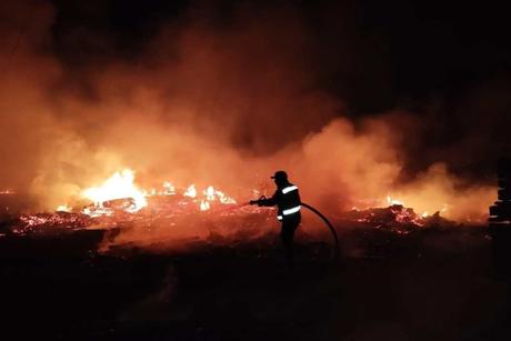 Municipio de Soledad colabora en la extinción de incendio en Circuito Potosí Municipio de Soledad colabora en la extinción de incendio en Circuito Potosí