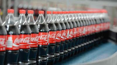 Dejar de beber Coca-Cola como protesta contra Trump: la iniciativa que recorre el mundo.