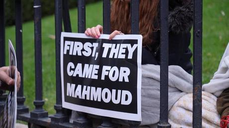 Primero vinieron por Mahmoud Khalil