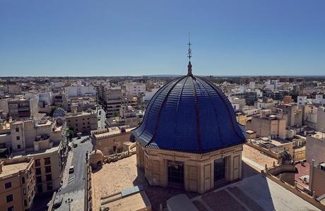 Evolución Demográfica de Elche: Un Siglo de Transformaciones