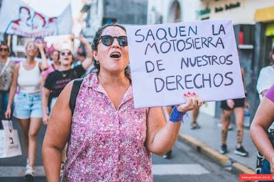 Políticas de la crueldad: El huevo de la serpiente