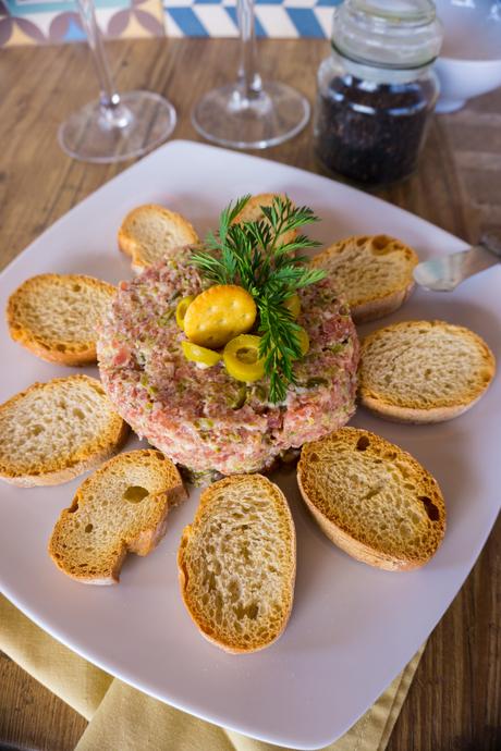 TARTAR DE SALCHICHON CON THERMOMIX