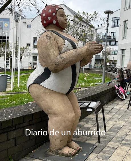 Cierra restaurante-librería 