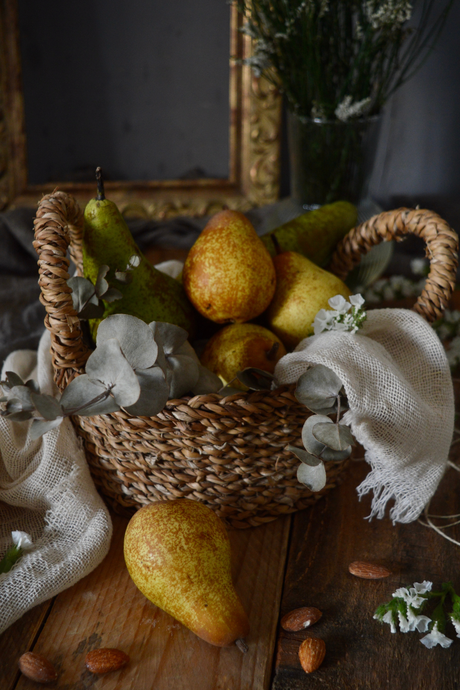 bizcocho-de-pera-y-almendra-con-canela