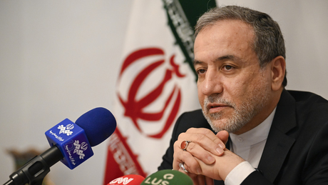 Irán se reserva respuesta legítima ante bombardeos EEUU. Irán se reserva respuesta legítima ante bombardeos EEUU.