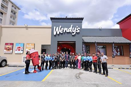 Wendy’s abre sus puertas en Versalles