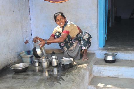 Sonrisas para un mundo en crisis. Exposición fotográfica de Gloria Nistal. Sonrisas para un mundo en crisis. Exposición fotográfica de Gloria Nistal.