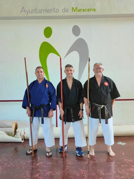Crónica del IV Curso de Kobudo en Maracena – Un encuentro imprescindible para los amantes del arte tradicional Crónica del IV Curso de Kobudo en Maracena – Un encuentro imprescindible para los amantes del arte tradicional