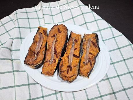 Berenjenas asadas con anchoas en freidora de aire Berenjenas asadas con anchoas en freidora de aire