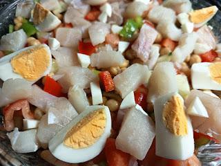 Ensalada de garbanzos con bacalao