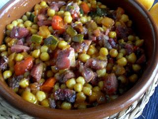 Garbanzos con morro y pisto