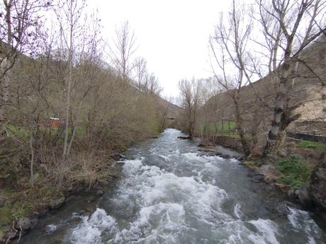 Ruta circular de Sorpe a Borén pasando por el Pantà de Borén | Pallars Sobirà Ruta circular de Sorpe a Borén pasando por el Pantà de Borén | Pallars Sobirà