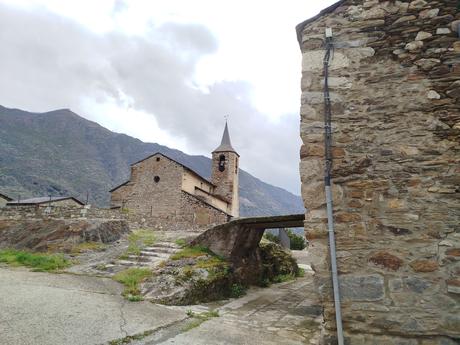 Ruta circular entre Esterri d’Àneu i València d’Àneu por el Camí Vell de Son | Pallars Sobirà Ruta circular entre Esterri d’Àneu i València d’Àneu por el Camí Vell de Son | Pallars Sobirà