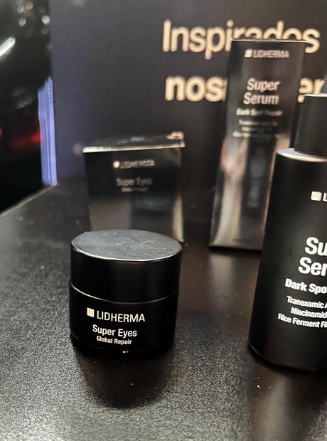 lidherma super lanzamiento contorno de ojos Repair Lidherma línea súper envase negro pestañas ojos tranexámico manchas antiage antiedad para que sirve productos opiniones ingredientes cómo se usan