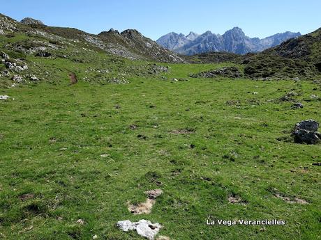 Demués-El Puertu Altu d´Onís-Beresna