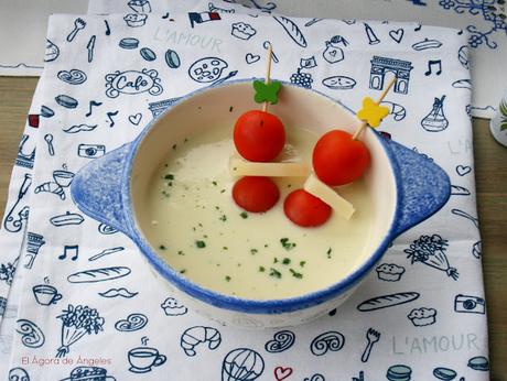 SOPA FRÍA DE CALABACÍN Y PERA