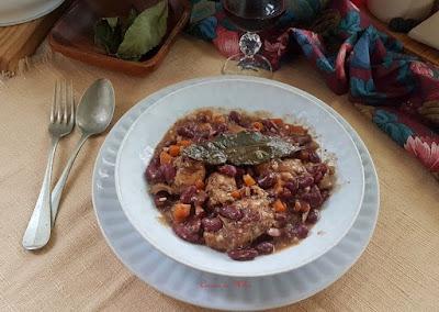 Conejo con alubias rojas Conejo con alubias rojas