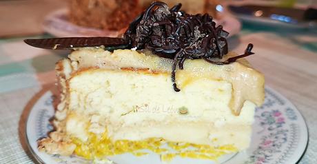 MONA DE PASCUA 2025-BIZCOCHO QUE NO SE DESMIGA-RELLENA DE CREMA LOTUS-Y COBERTURA MUSELINA-MUY RICA