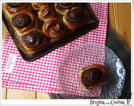 Rollos de Canela Cookies and Cream (sin lactosa) Rollos de Canela Cookies and Cream (sin lactosa)