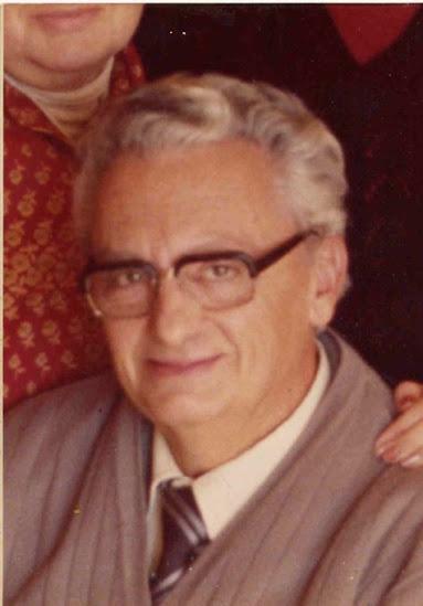 Los mundos prehistóricos de Manuel Gago (III)