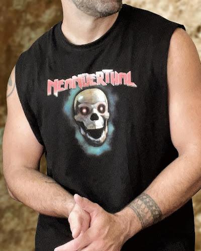 El calicotérido de la curva / Neanderthal Metalero