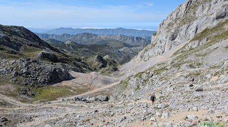 Bajando al Casetón de Andara por las pistas mineras