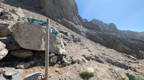 El TESORERO y la TORRE DE HORCADOS ROJOS desde EL CABLE Cruce Peña Vieja y Horcados Rojos