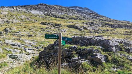 Señalización en el Refugio de Góriz
