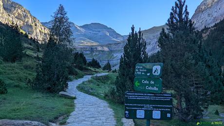 Entrada en el Circo de Soaso, Pirineos