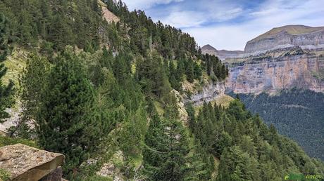 Vista de la Senda de los Cazadores, en Ordesa