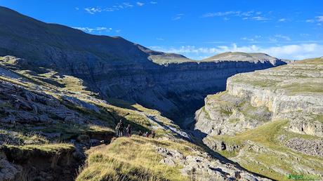 Bajando al Circo de Soaso desde Góriz