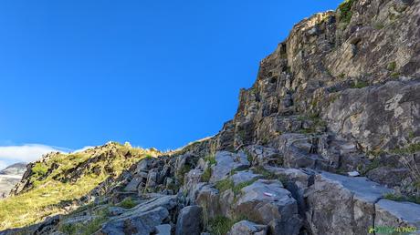 Señalización hacia el Refugio de Góriz