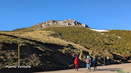 El PICO FERREIRÚA desde el PUERTO de VENTANA, Teverga Salida del Puerto de Ventana hacia el Ferreirúa