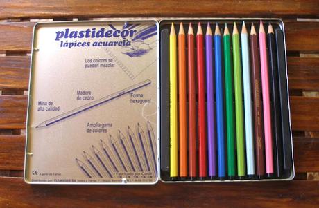 Haciendo en casa cajas y paletas para acuarela