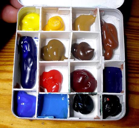 Haciendo en casa cajas y paletas para acuarela