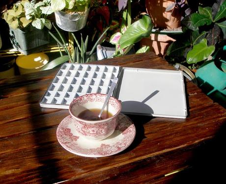 Haciendo en casa cajas y paletas para acuarela