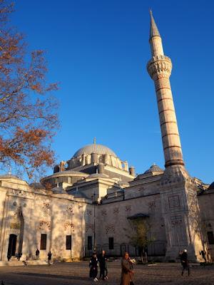 Diario de viaje a Estambul – Día 2: Ruta por Sultanahmet, Mezquita Azul y Parque Gülhane