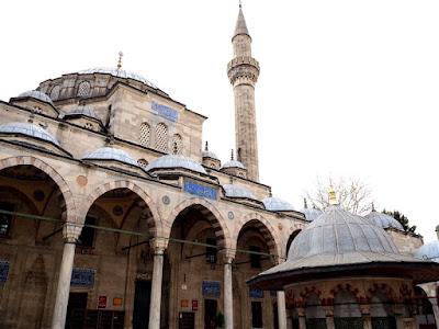 Diario de viaje a Estambul – Día 2: Ruta por Sultanahmet, Mezquita Azul y Parque Gülhane