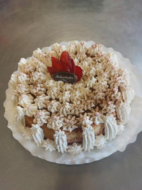 TARTA TRES LECHES PARA CELEBRAR EL DÍA DE LA MADRE