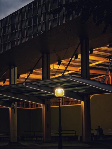 Cae la Noche sobre Zorroza – Fotografía creativa móvil en Bilbao | Ibarakaldo