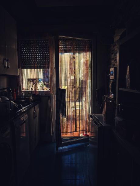 Camino a la cocina – Fotografía creativa móvil en Barakaldo | Ibarakaldo