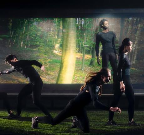 KOR’SIA, SIMULACRO, EN EL CENTRO CONDE DUQUE DE MADRID: FRAGMENTOS ENCERRADOS EN UN CÍRCULO