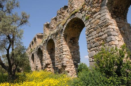 Aquae ductus, acueductos y agua pública en la antigua Roma (II) Aquae ductus, acueductos y agua pública en la antigua Roma (II)