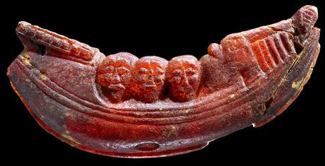 Succinum, el ámbar en la antigua Roma